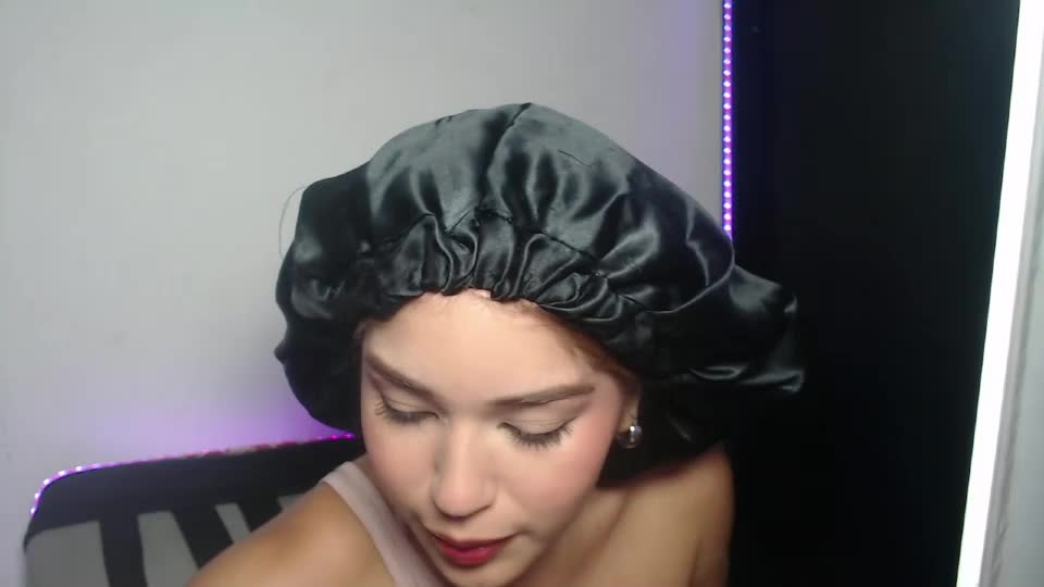 melody_phillips2 Adult Chat August 11, 2026