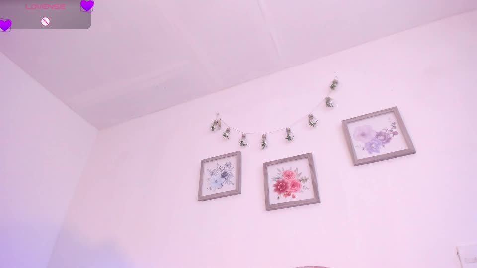 mely_rosee Adult Chat August 12, 2026