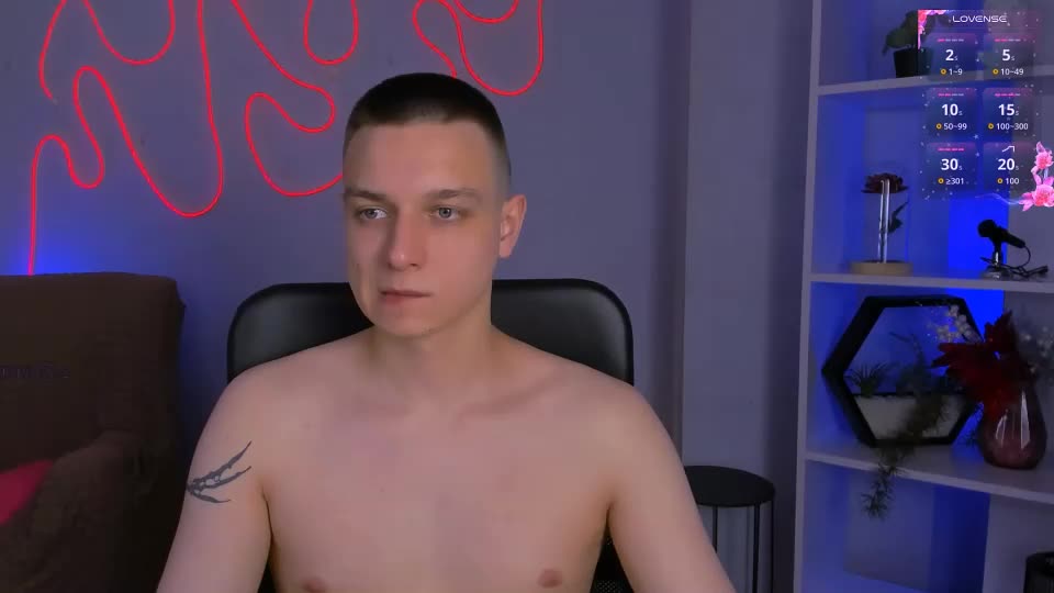 eric_nova Adult Chat August 11, 2026