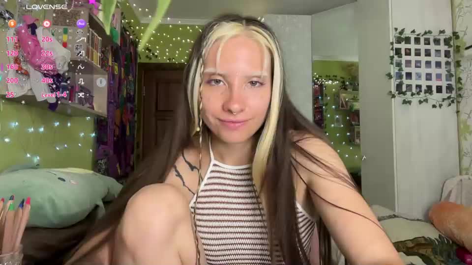elizabethh_brown Adult Chat August 12, 2026