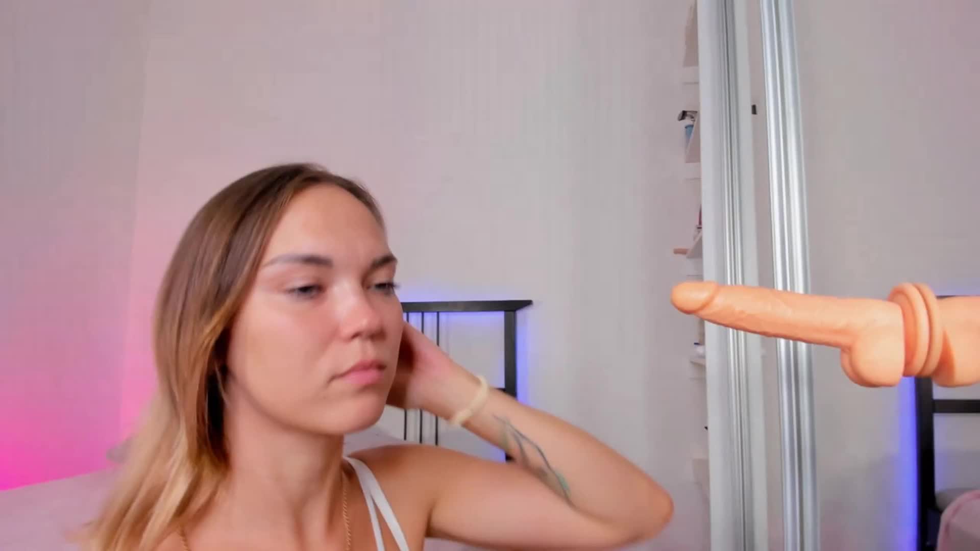 FloraAmbers Adult Chat August 12, 2026