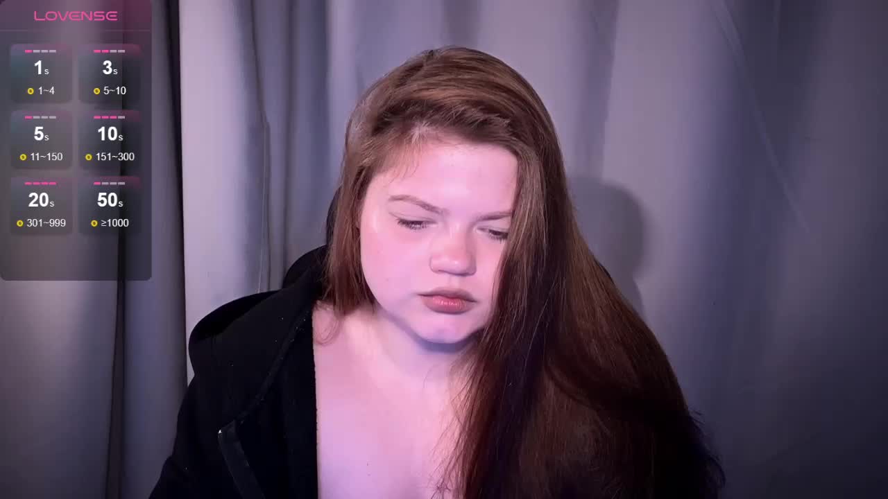 DarinaWilson Adult Chat August 12, 2026