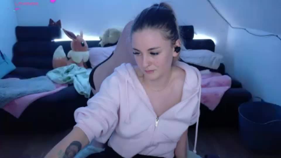 melly4you Adult Chat August 11, 2026
