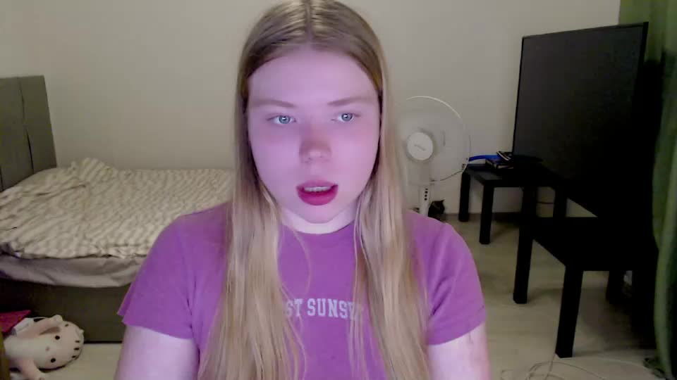 kitten_jenny01 Adult Chat August 11, 2026