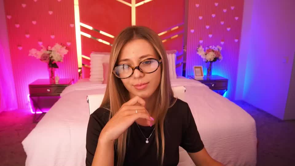 loveedove Adult Chat August 11, 2026