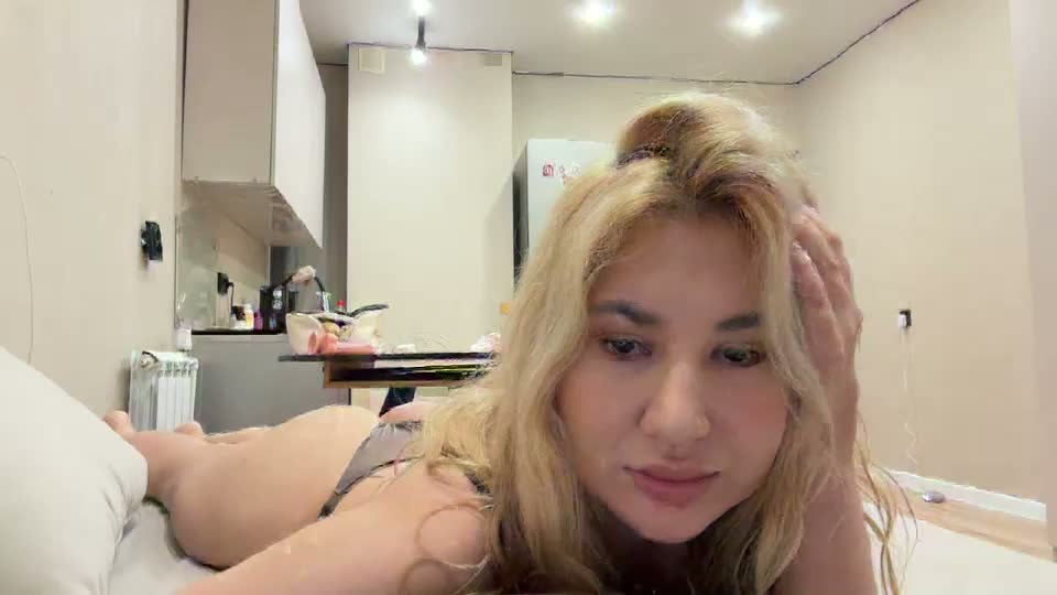 sacreed_lovee Adult Chat August 12, 2026