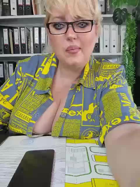 DANNA__ Adult Chat August 12, 2026