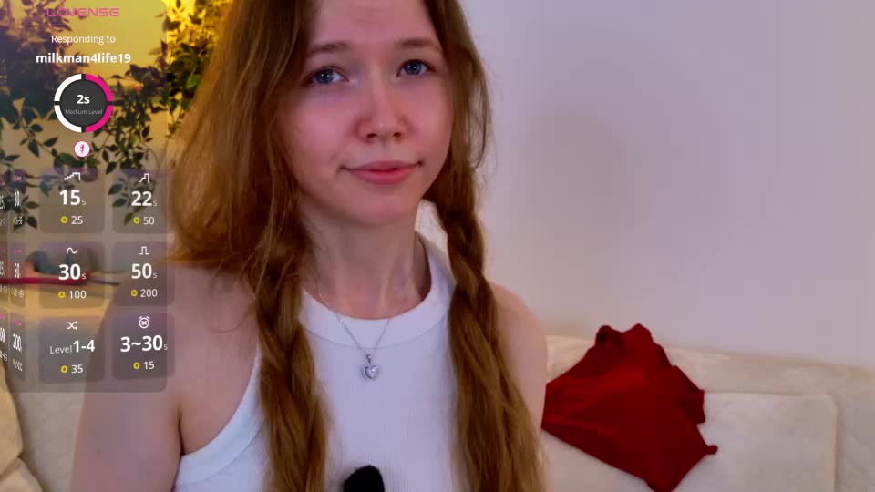 pearly_peach_ Adult Chat August 11, 2026