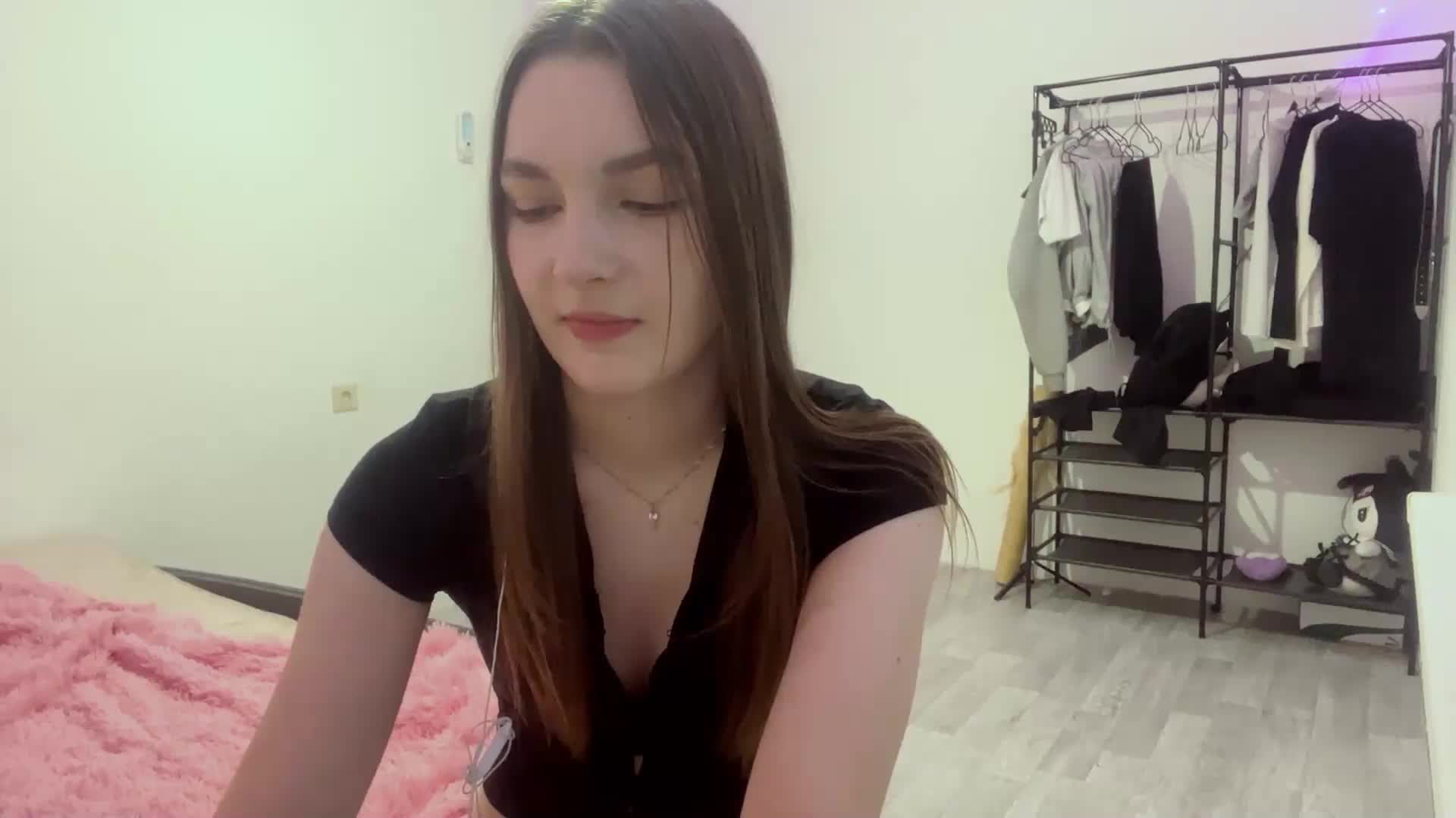 EveliaShimaoka Adult Chat August 12, 2026