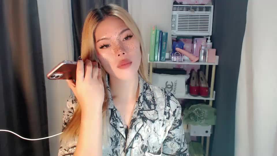 andrea06121998 Adult Chat August 11, 2026