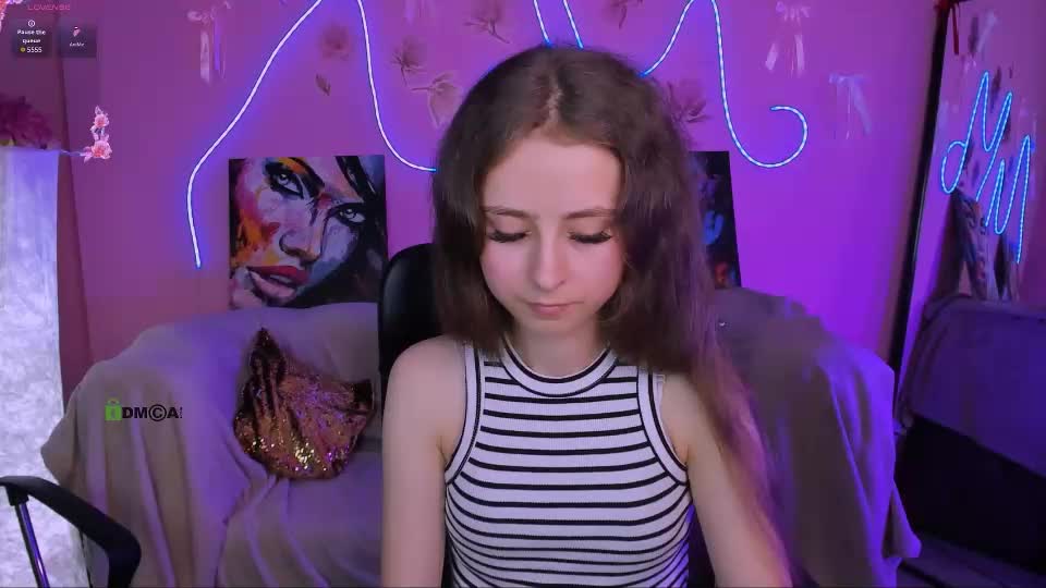 rebecca_smile_ Adult Chat August 12, 2026