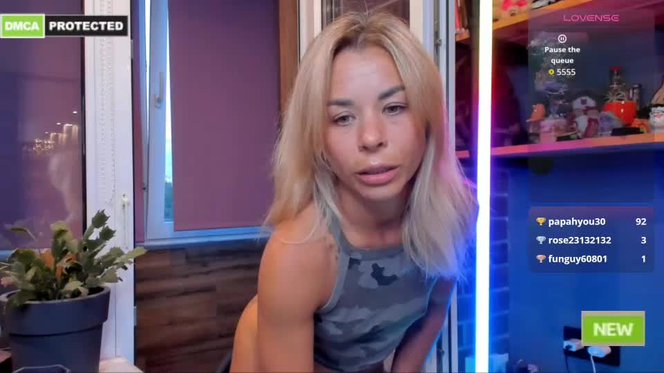 kristinasexyhot Adult Chat August 12, 2026