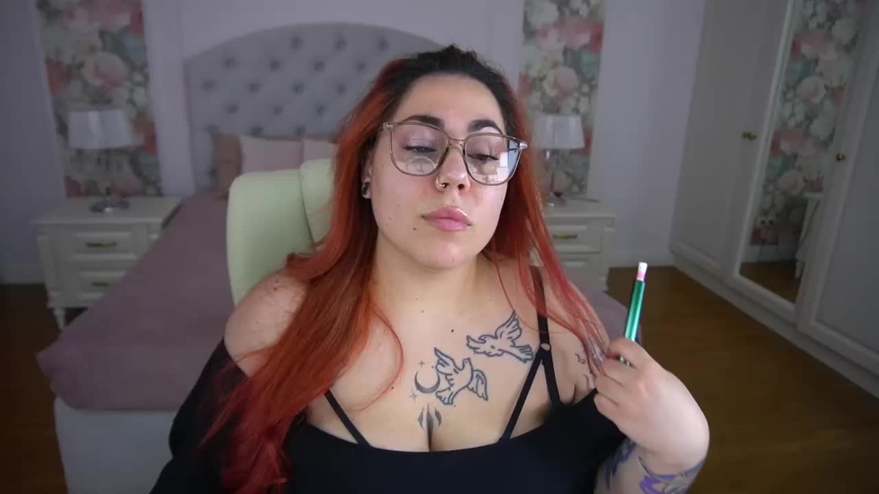 AmazonkaStarrr Adult Chat August 12, 2026