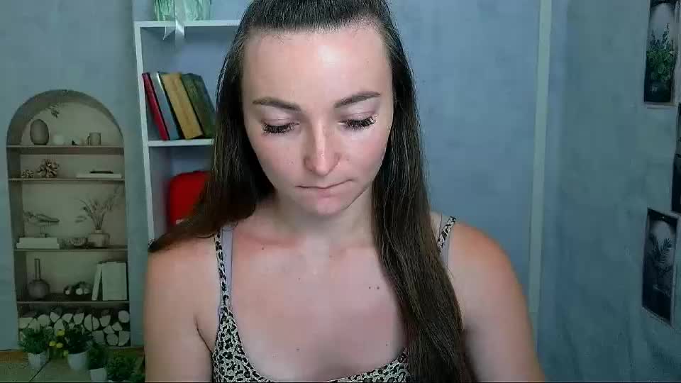 kiss_shy Adult Chat August 12, 2026