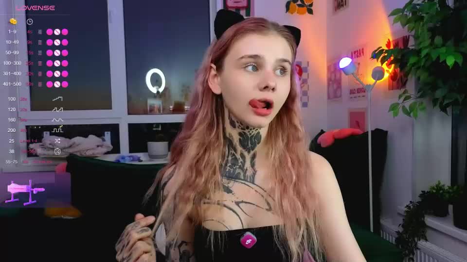 britney_lynch Adult Chat August 12, 2026