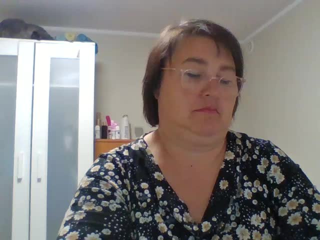lora805608 Adult Chat August 12, 2026