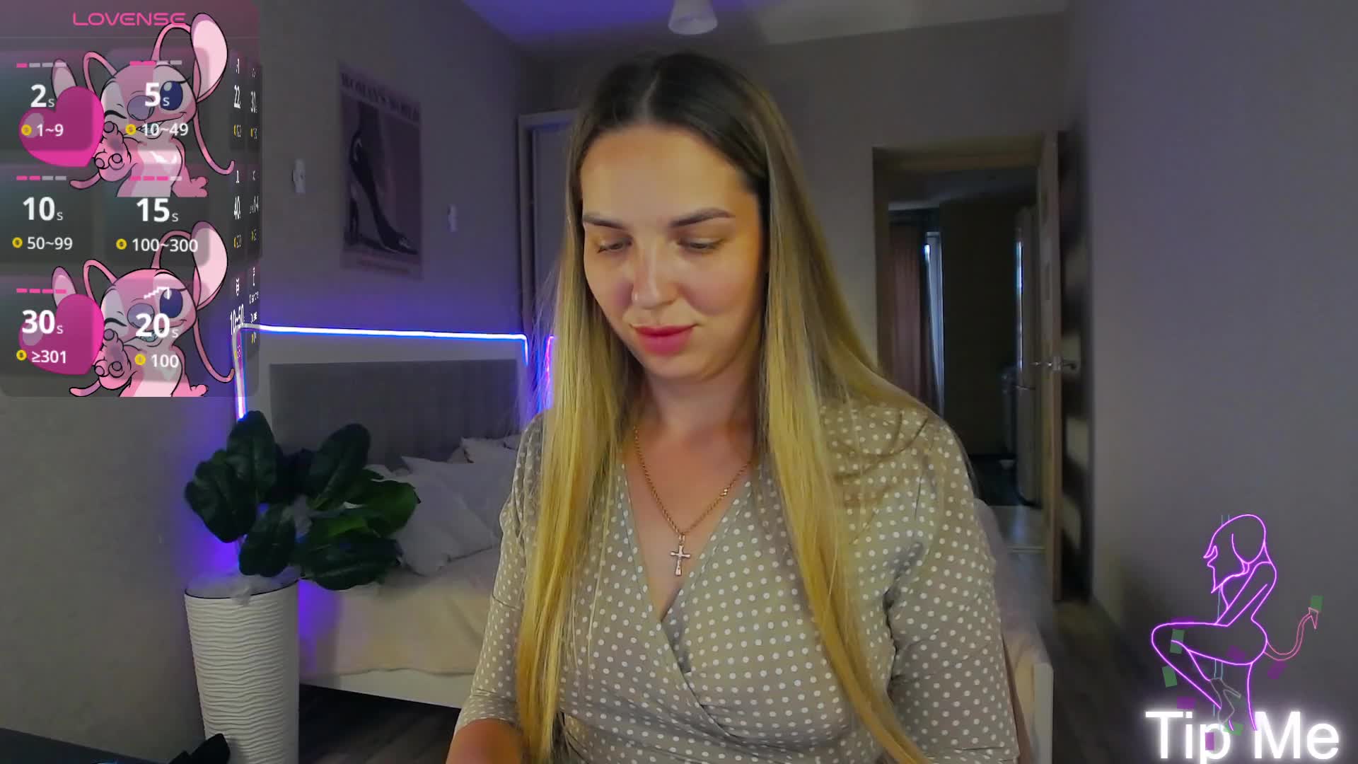 AlexandraCandy Adult Chat August 12, 2026