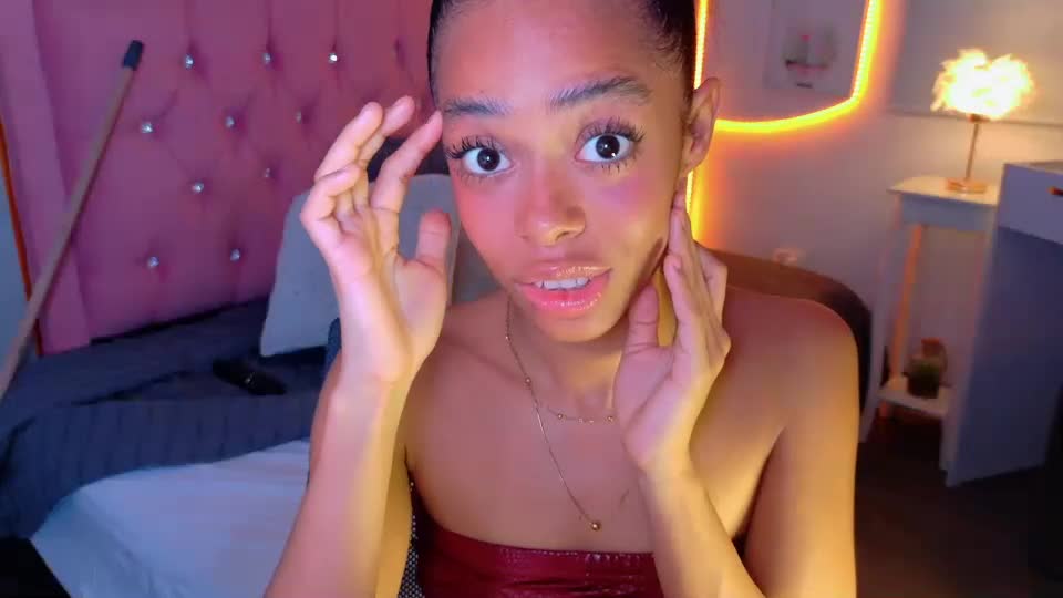 peneelopeecute Adult Chat August 12, 2026