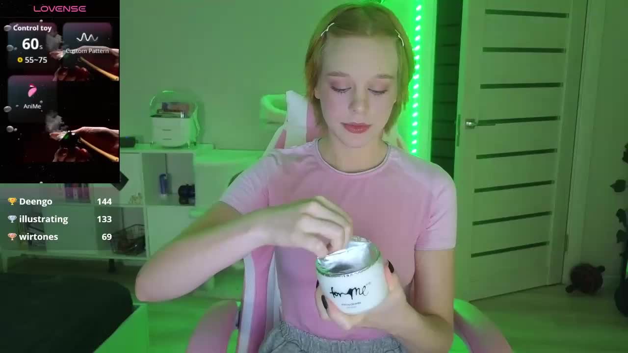 GingerSnapDoll Adult Chat August 12, 2026