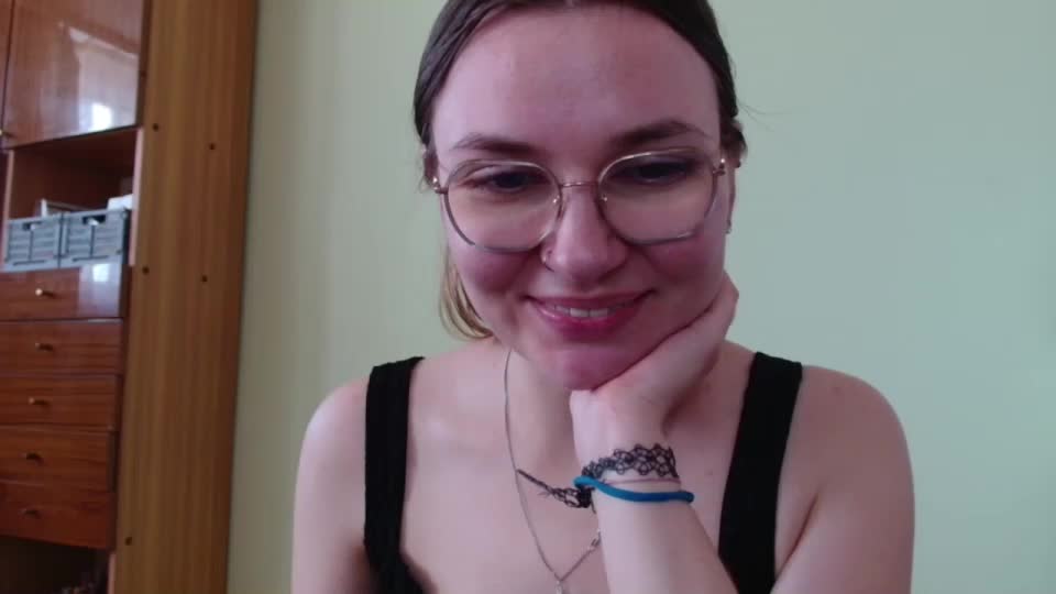 ellyxtasty Adult Chat August 12, 2026