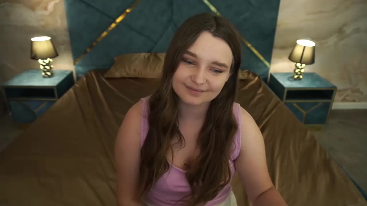 MagikPeachh Adult Chat August 13, 2026