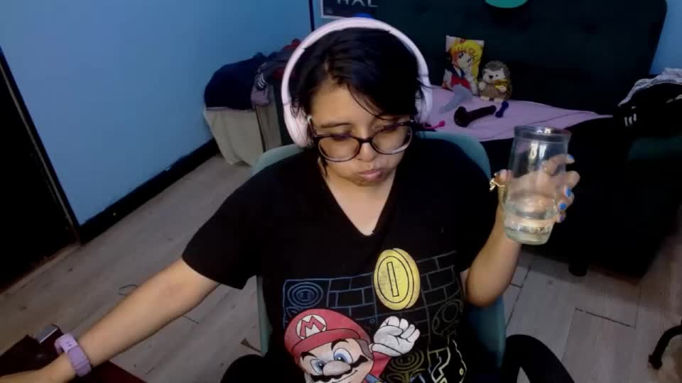 ohmysqueak Adult Chat August 12, 2026
