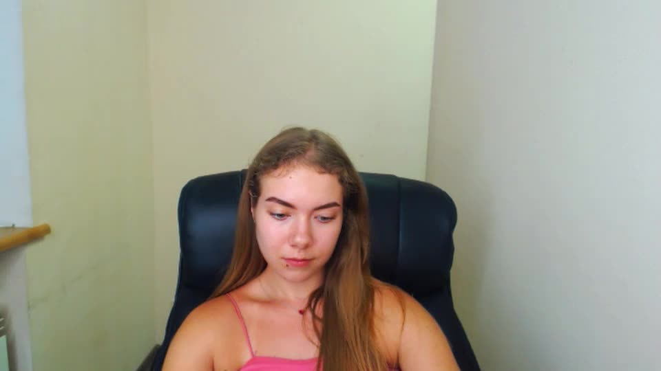 zoey_deuttch Adult Chat August 12, 2026