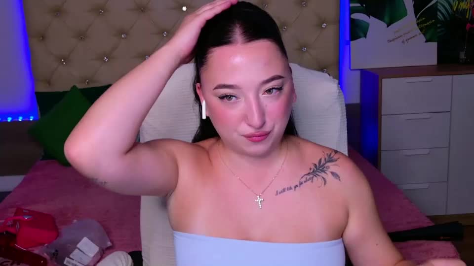 ava_maax Adult Chat August 13, 2026