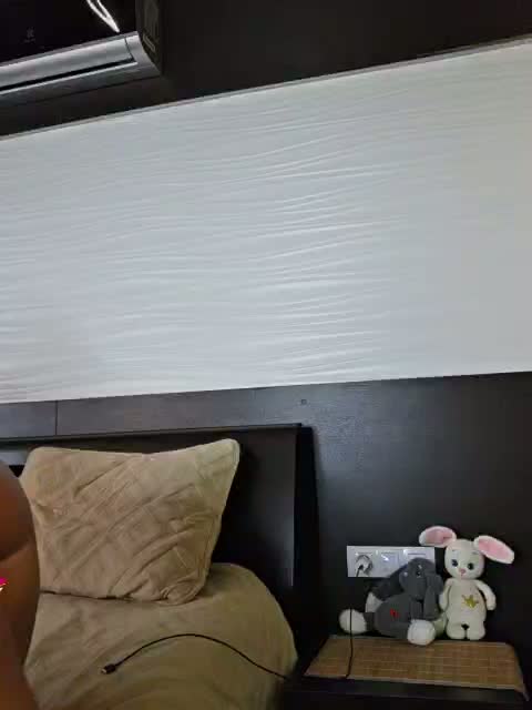 FLUFFY_BEAUTY Adult Chat August 13, 2026