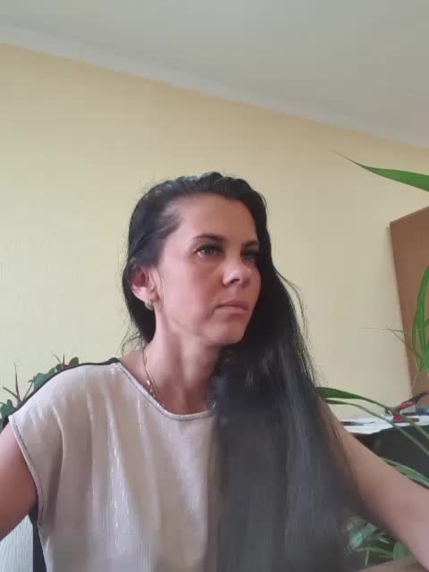 -France- Adult Chat August 12, 2026