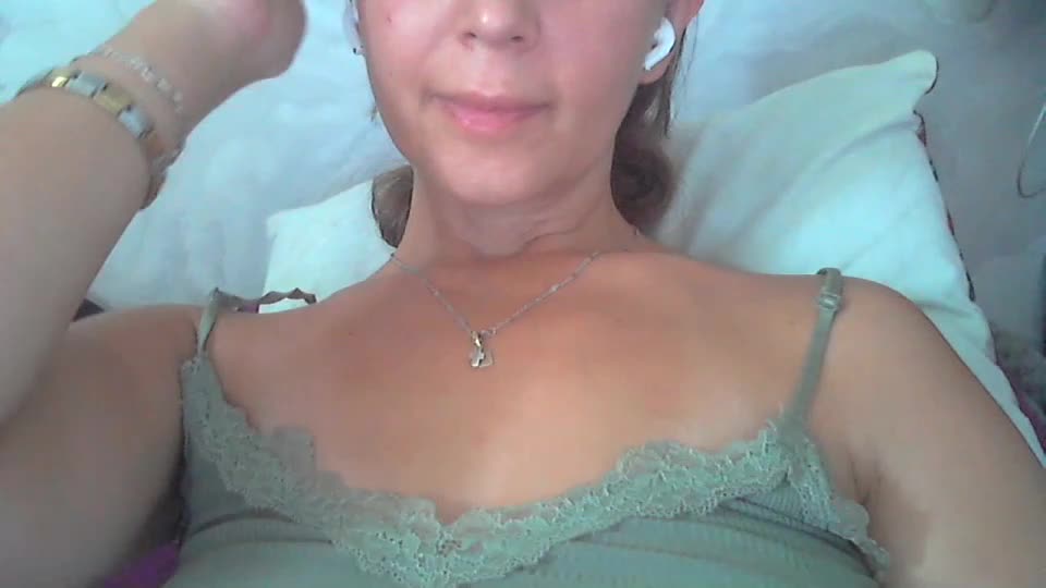 lilu_bella Adult Chat August 13, 2026