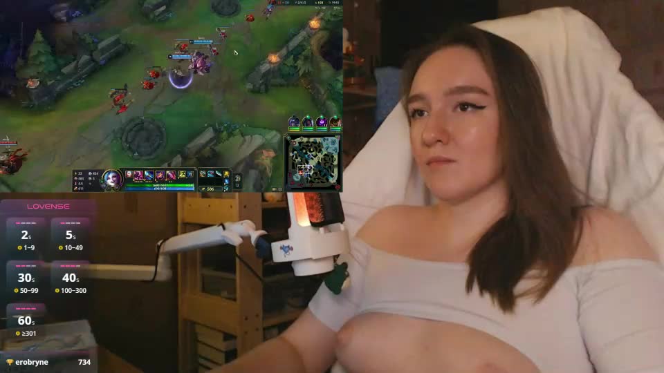moonlish_siren Adult Chat August 12, 2026