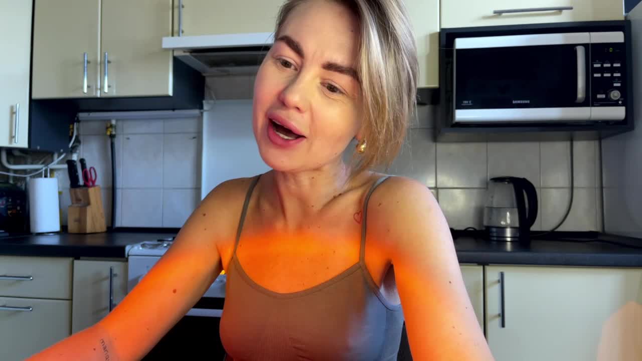 MartaLuna Adult Chat August 13, 2026