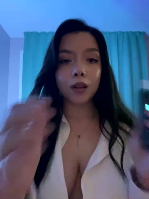 ElliLin Adult Chat August 13, 2026