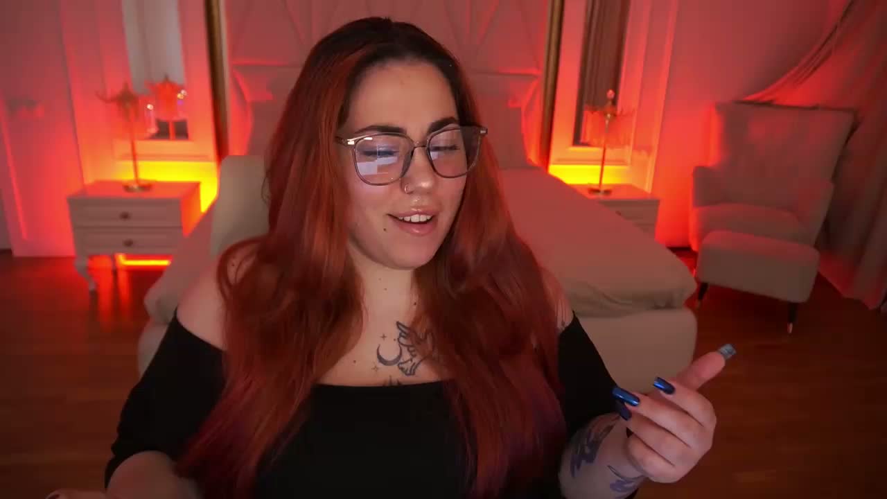 AmazonkaStarrr Adult Chat August 13, 2026