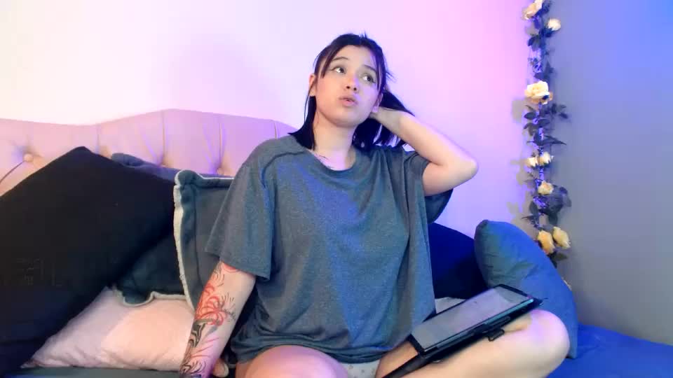 bella_lr Adult Chat August 13, 2026