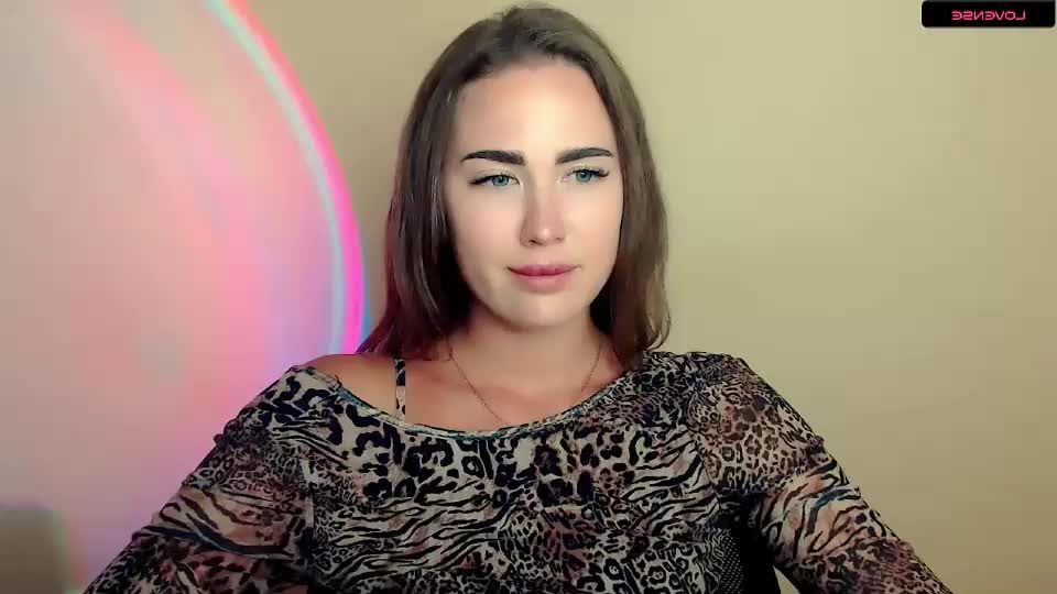 luxie_queen Adult Chat August 13, 2026