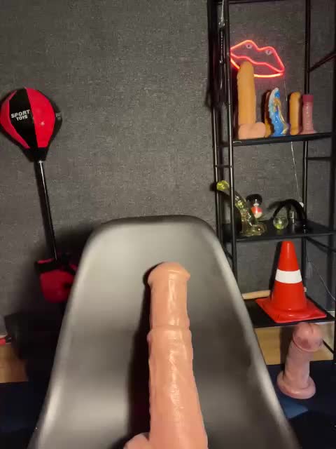 GloriaLove Adult Chat August 13, 2026