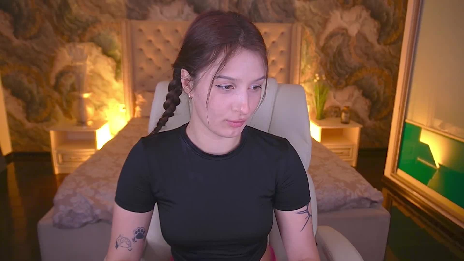 VikVikLove Adult Chat August 14, 2026
