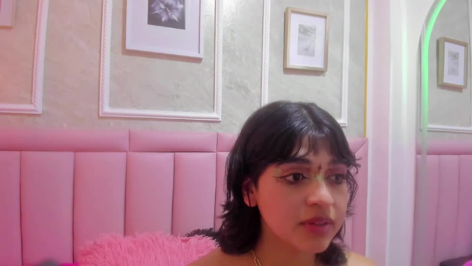 velvet_giirll Adult Chat August 14, 2026