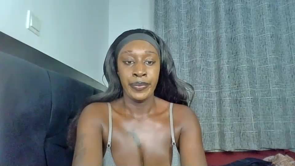 kinky_leila Adult Chat August 14, 2026