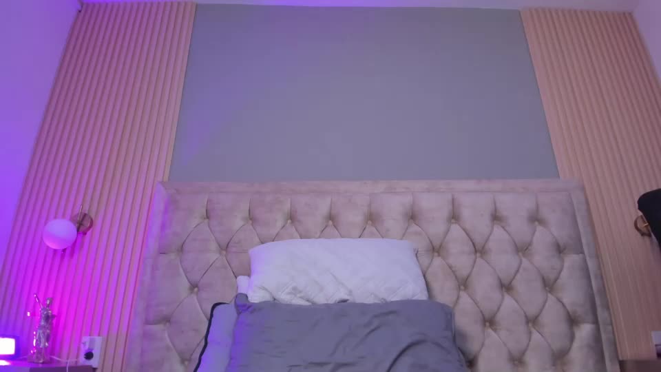katty_cute19 Adult Chat August 14, 2026