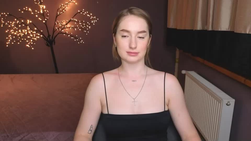 alicafoxis Adult Chat August 14, 2026