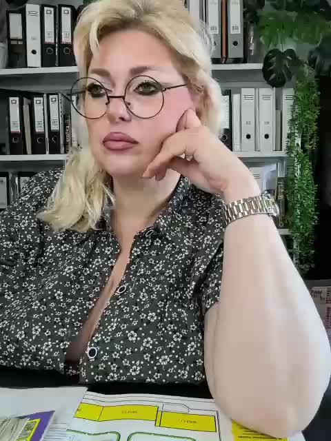 DANNA__ Adult Chat August 14, 2026