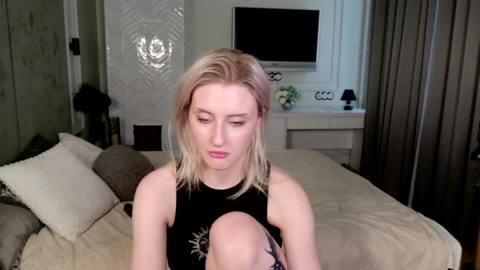 oh__lily Adult Chat August 14, 2026