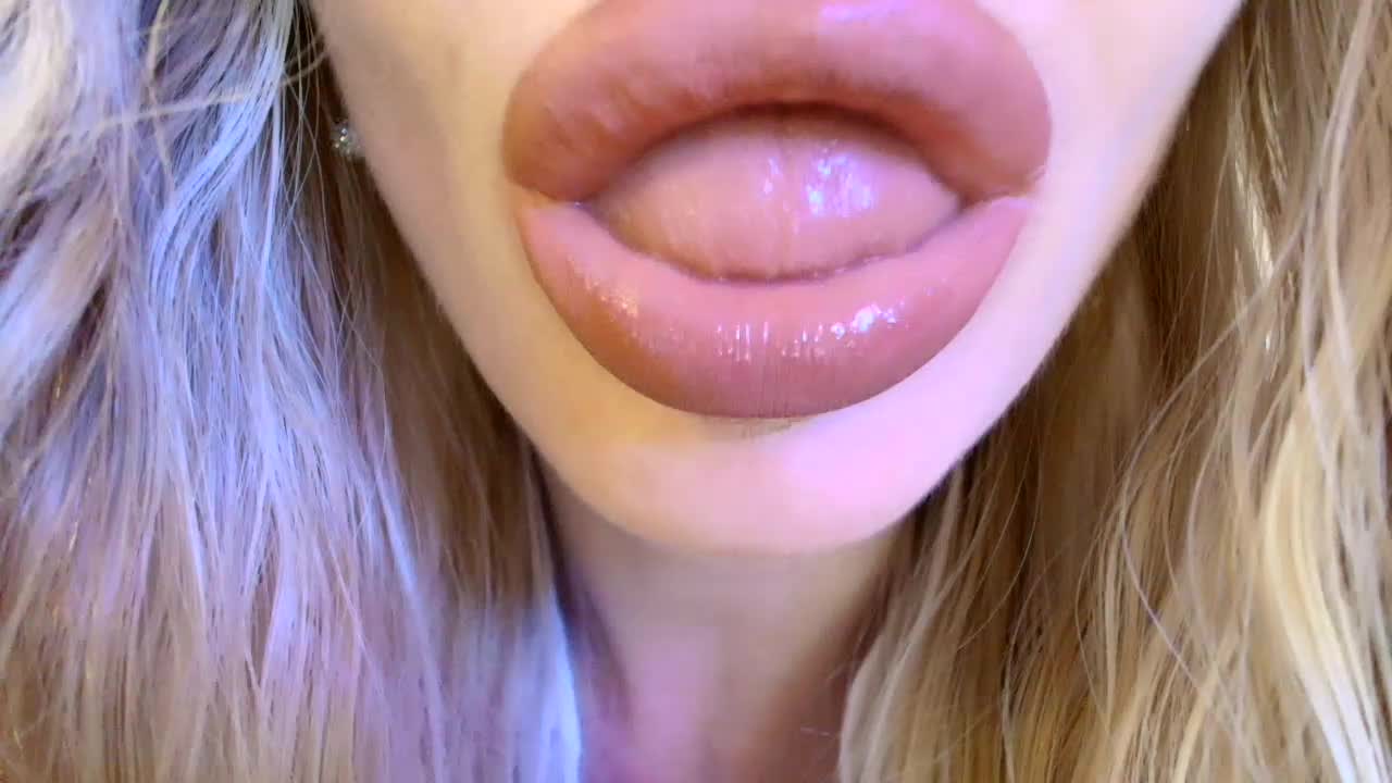 Liliiaxxx Adult Chat August 14, 2026