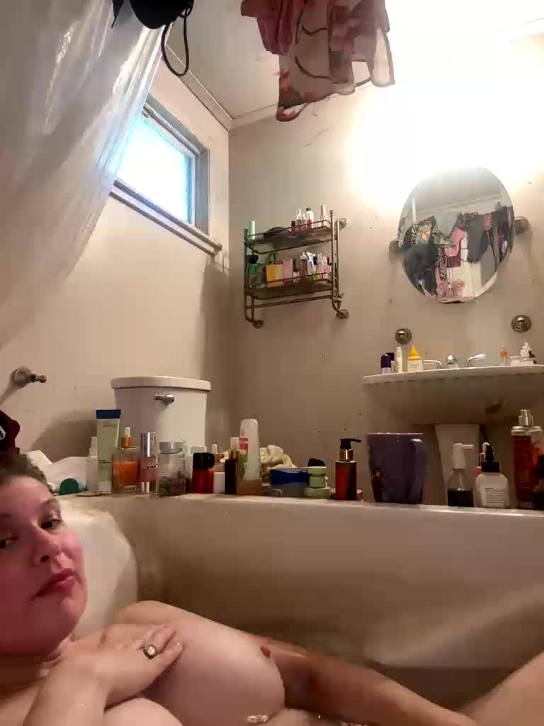 JulietteLatte81 Adult Chat August 14, 2026
