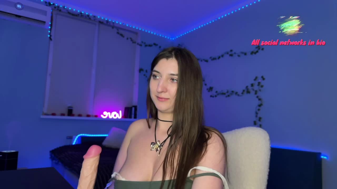 kitty1kristy1 Adult Chat August 14, 2026