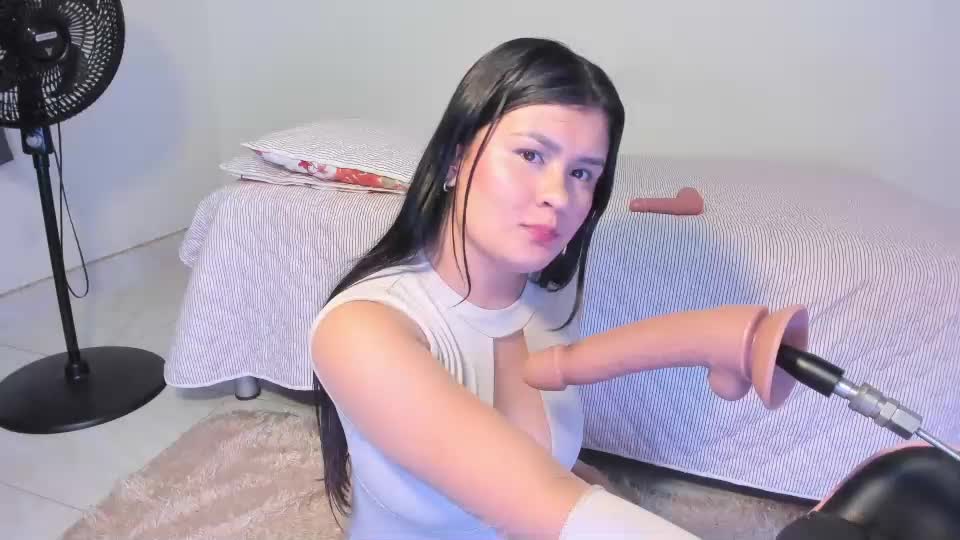 elalove_ Adult Chat August 14, 2026