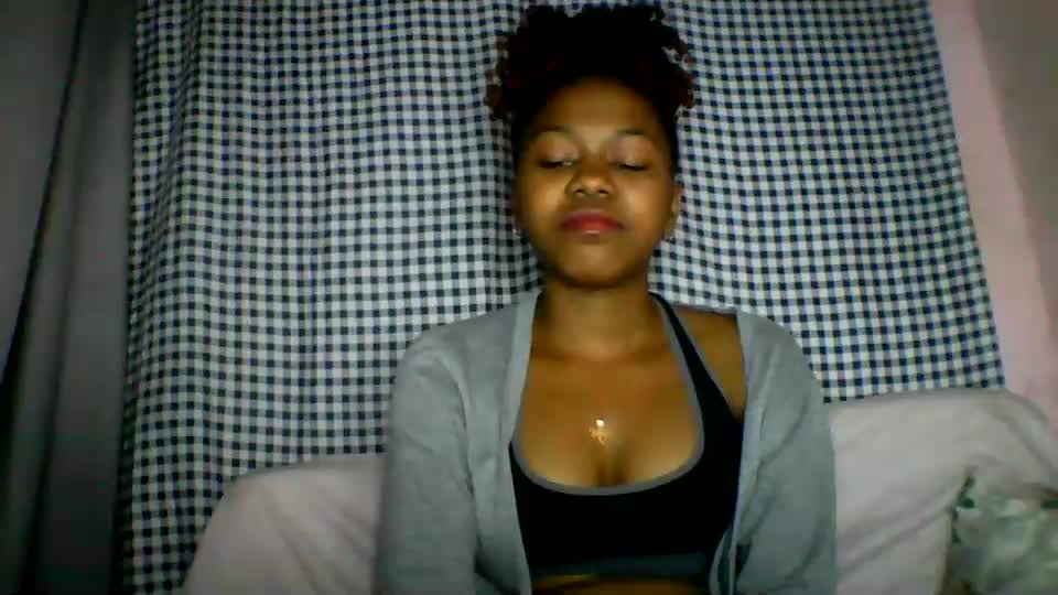 lara_belle Adult Chat August 14, 2026